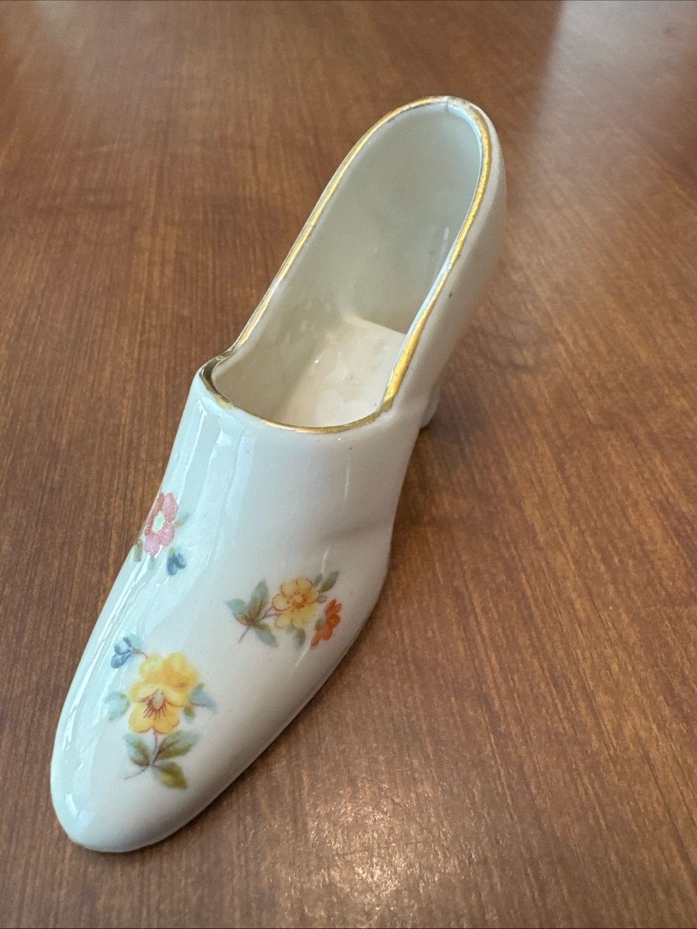 Miniature Porcelain Decorative Shoe with Floral Accent - White